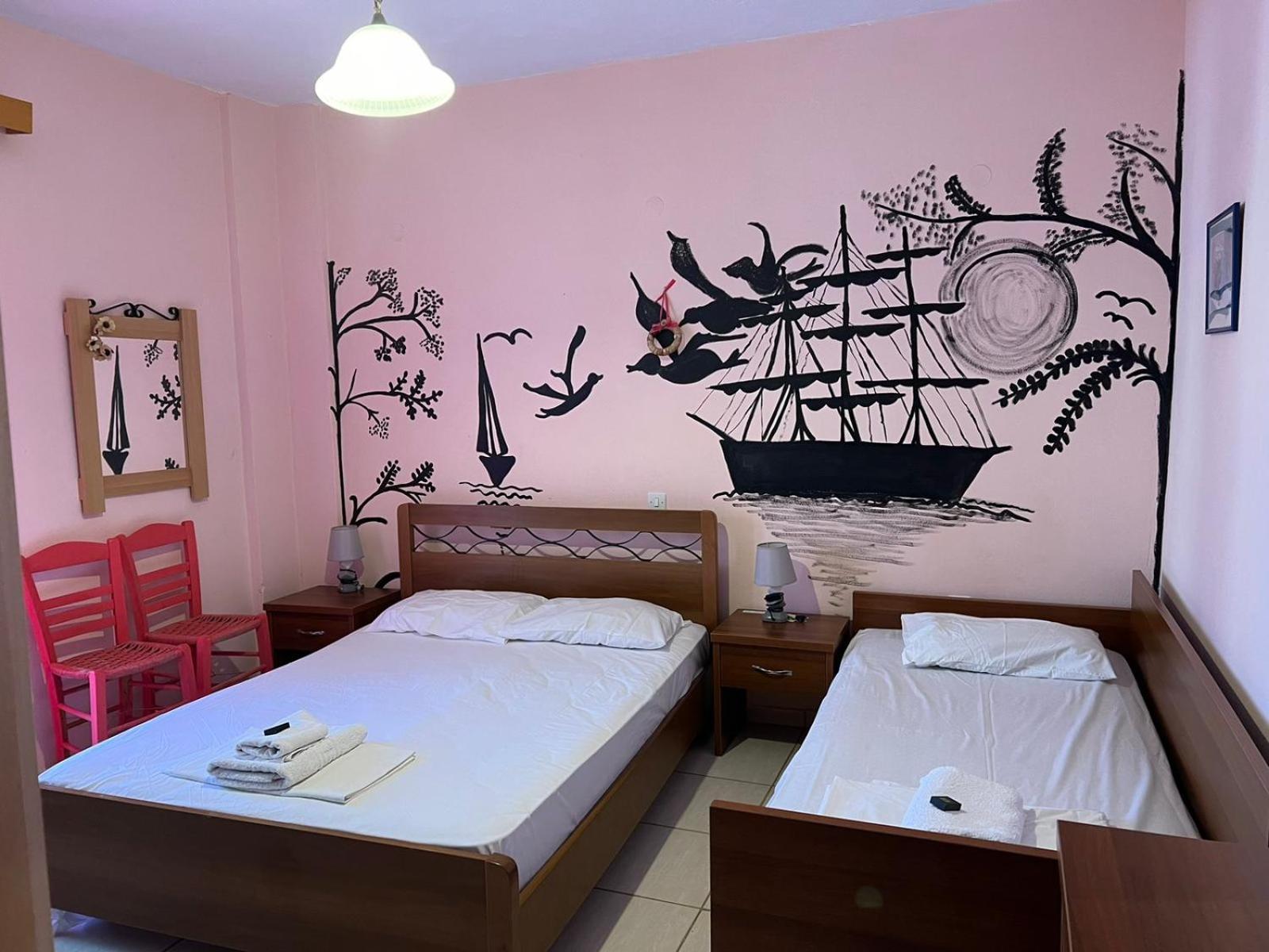 Mary Rooms Adamantas Eksteriør billede