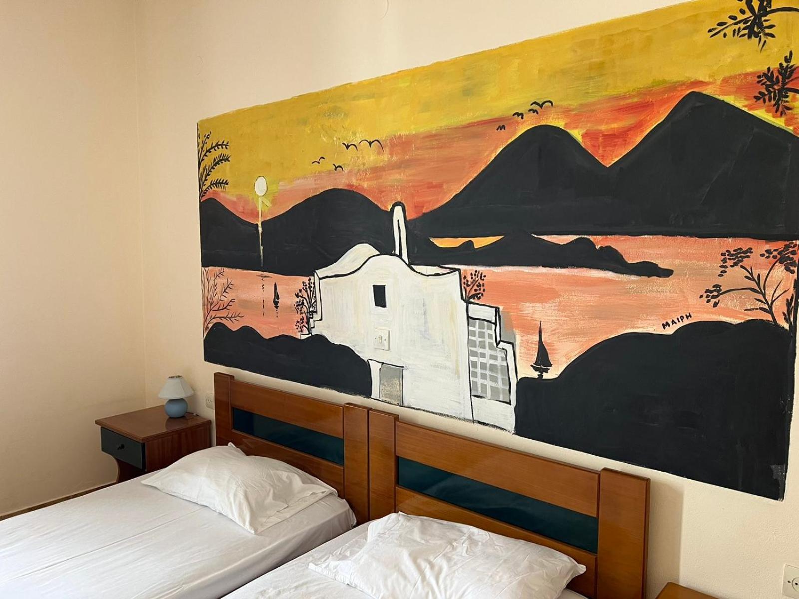 Mary Rooms Adamantas Eksteriør billede