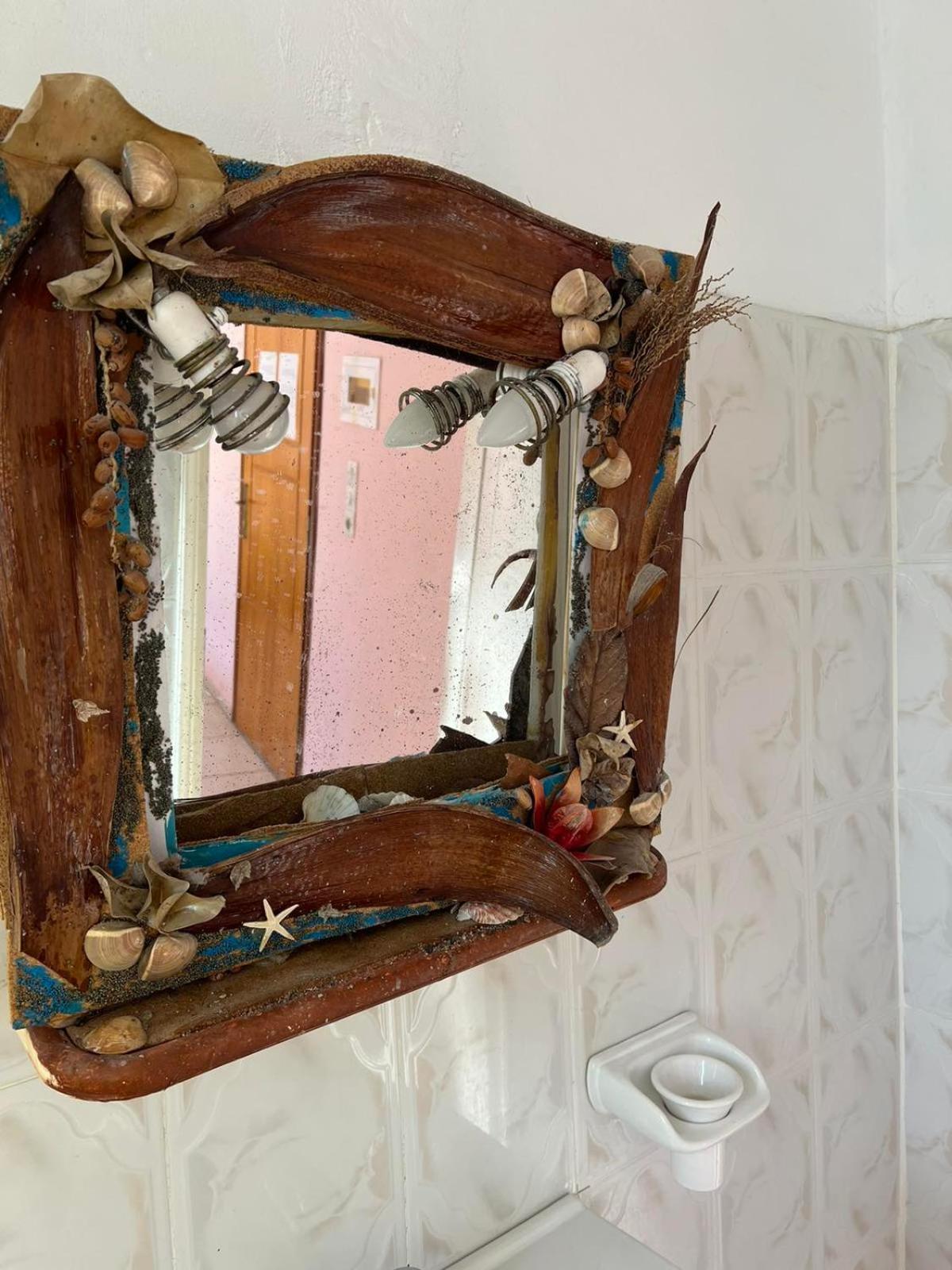 Mary Rooms Adamantas Eksteriør billede